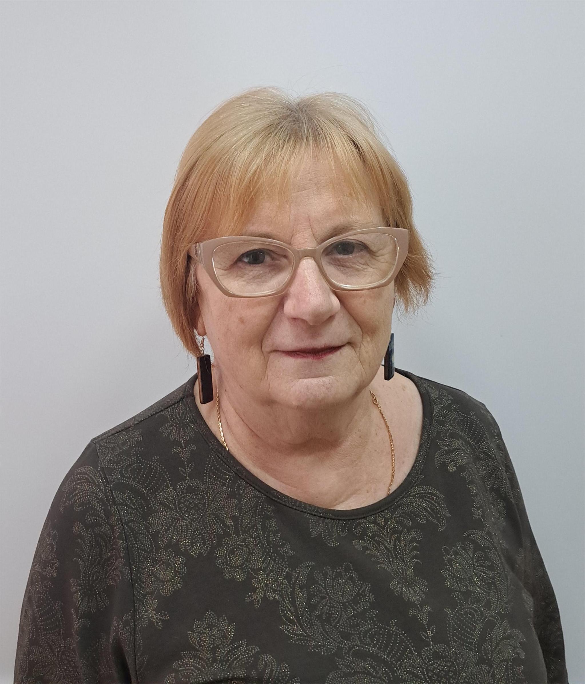 Шарипова Лариса Николаевна.